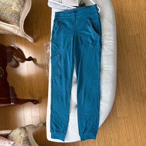 Jaanuu Scrub Pants